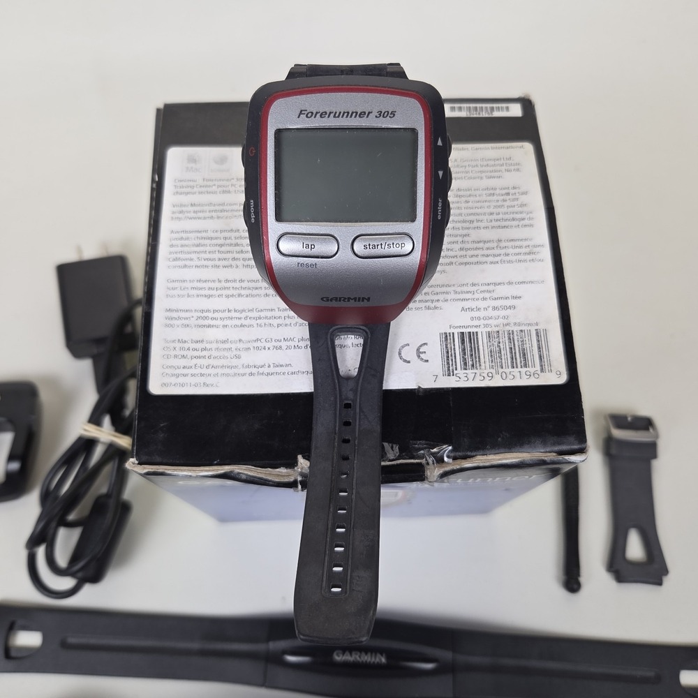 Garmin Forerunner 305 GPS Sports Watch Running w/ Charger + Box Vintage - Picture 2 of 15